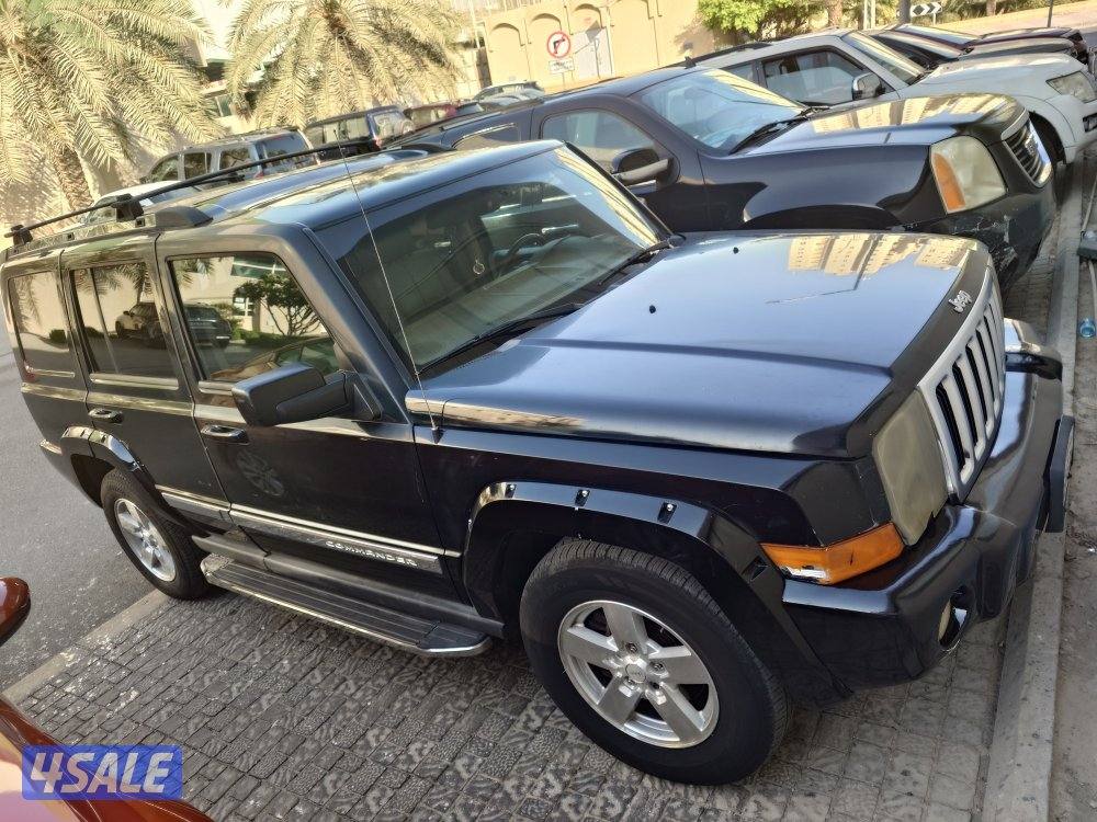 للبيع سياره جيب كوماندر اسود 20060