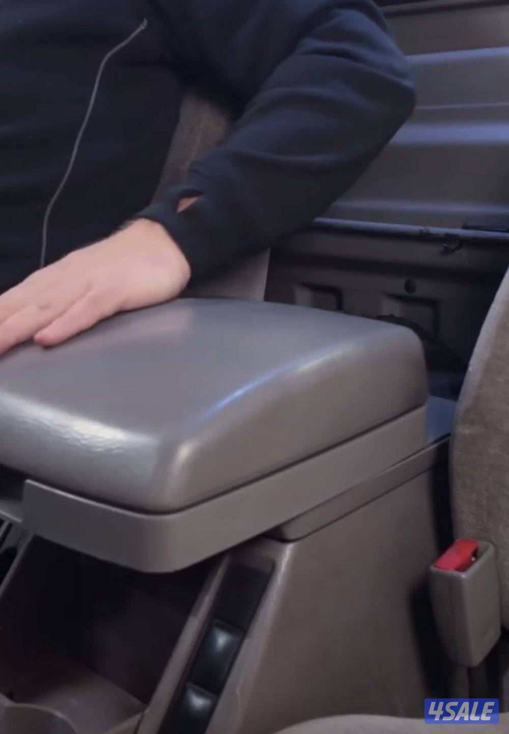 للبيع تكايه و حامل اكواب للسفاري جدد3