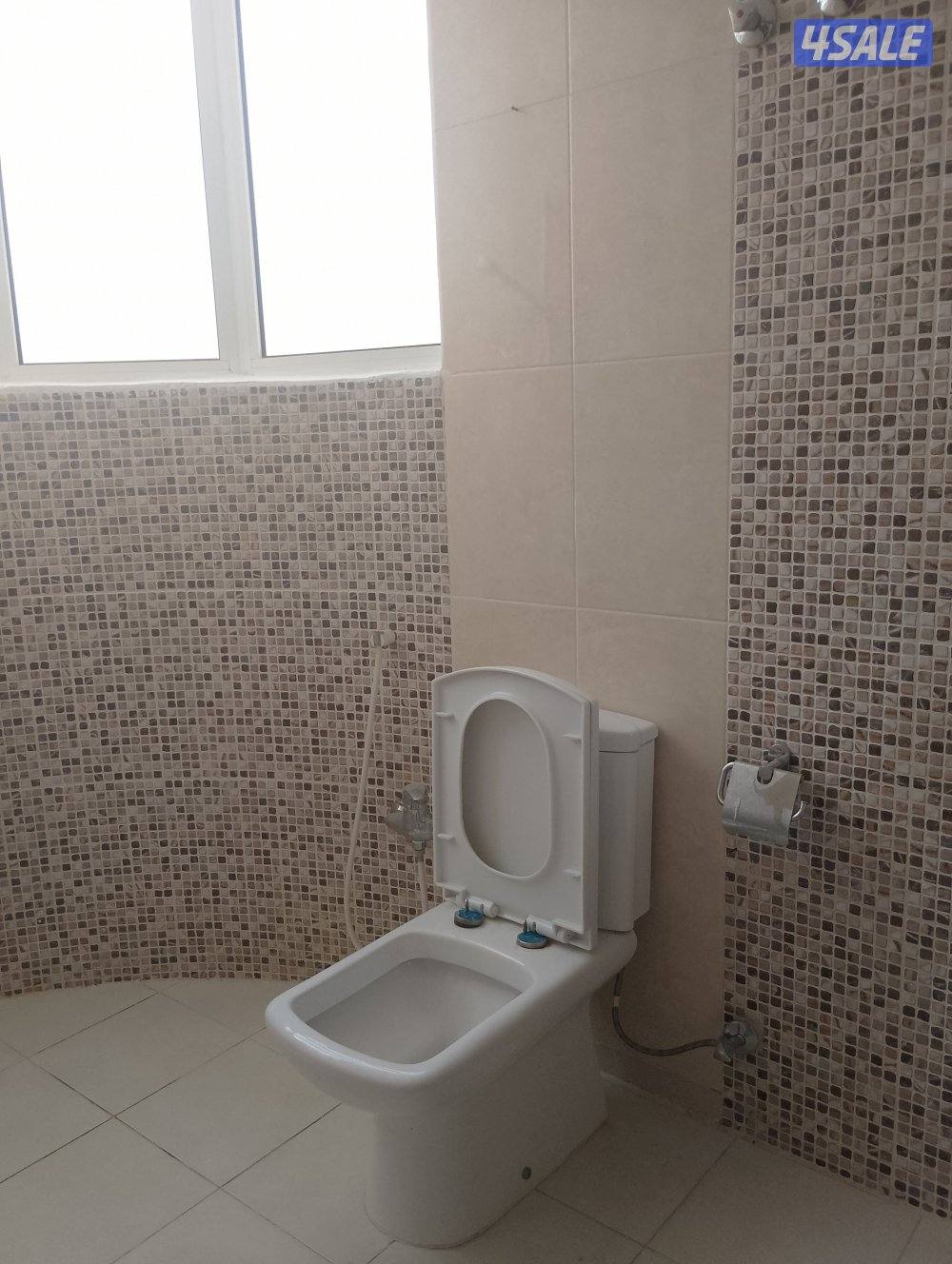 شفة للبيع بأبراج المهنا إطلالة مميزة وبحرية7