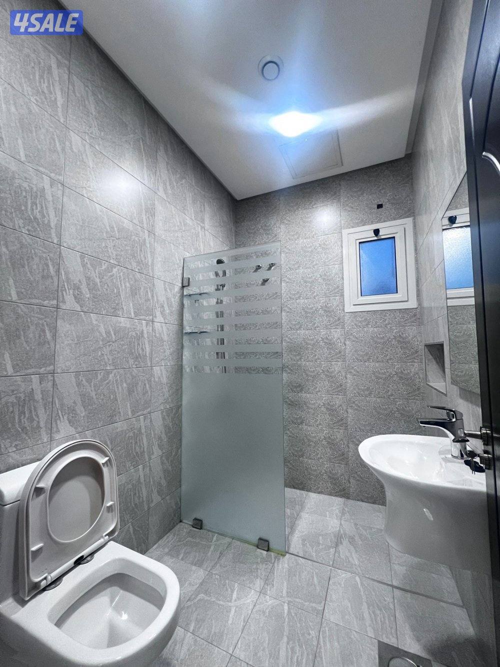 للإيجار شقق غرب وجنوب عبدالله مبارك1