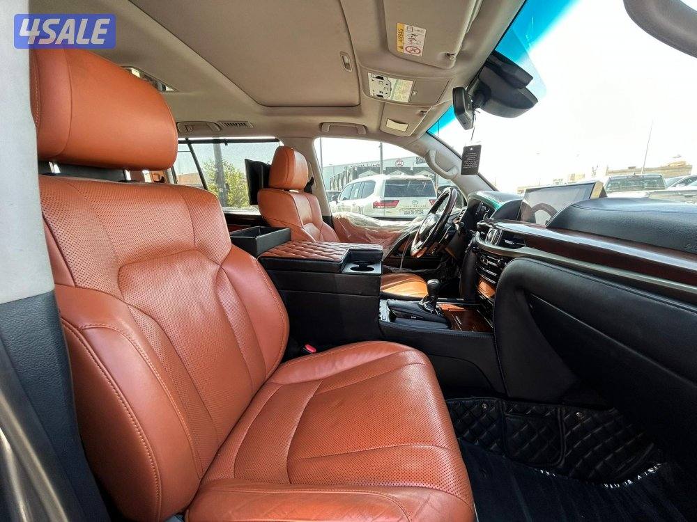 لكزس LX570 درجة اولى5