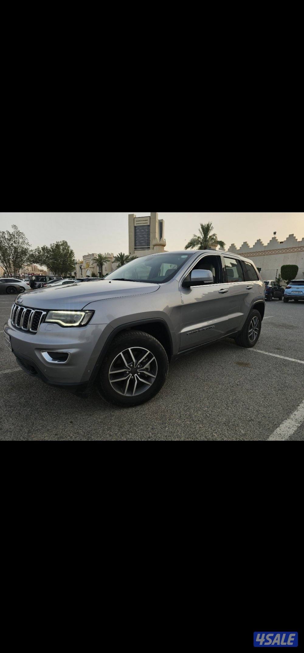 جراند شيروكي 2021 .. جلد اوفيت.. لاريدو3