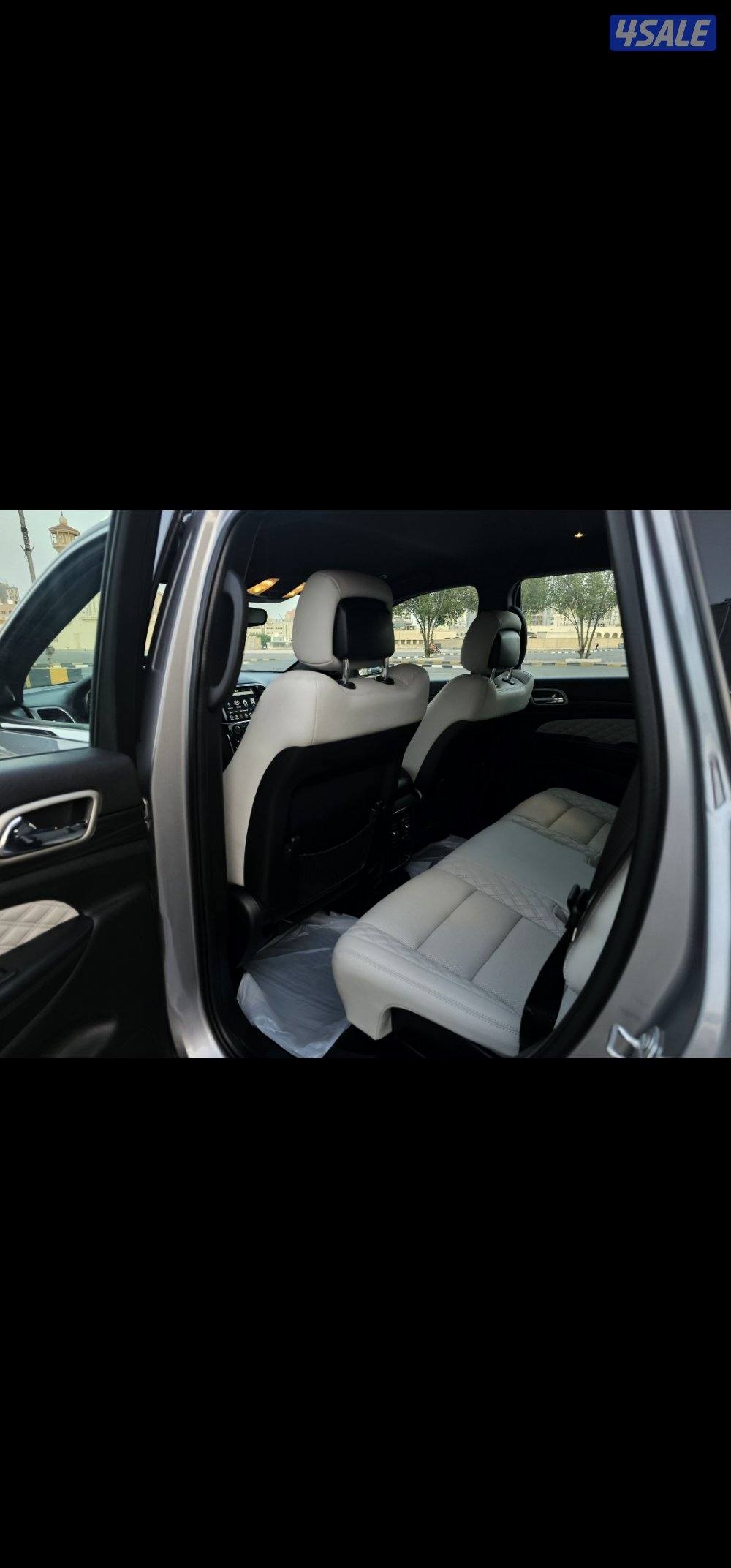 جراند شيروكي 2021 .. جلد اوفيت.. لاريدو0