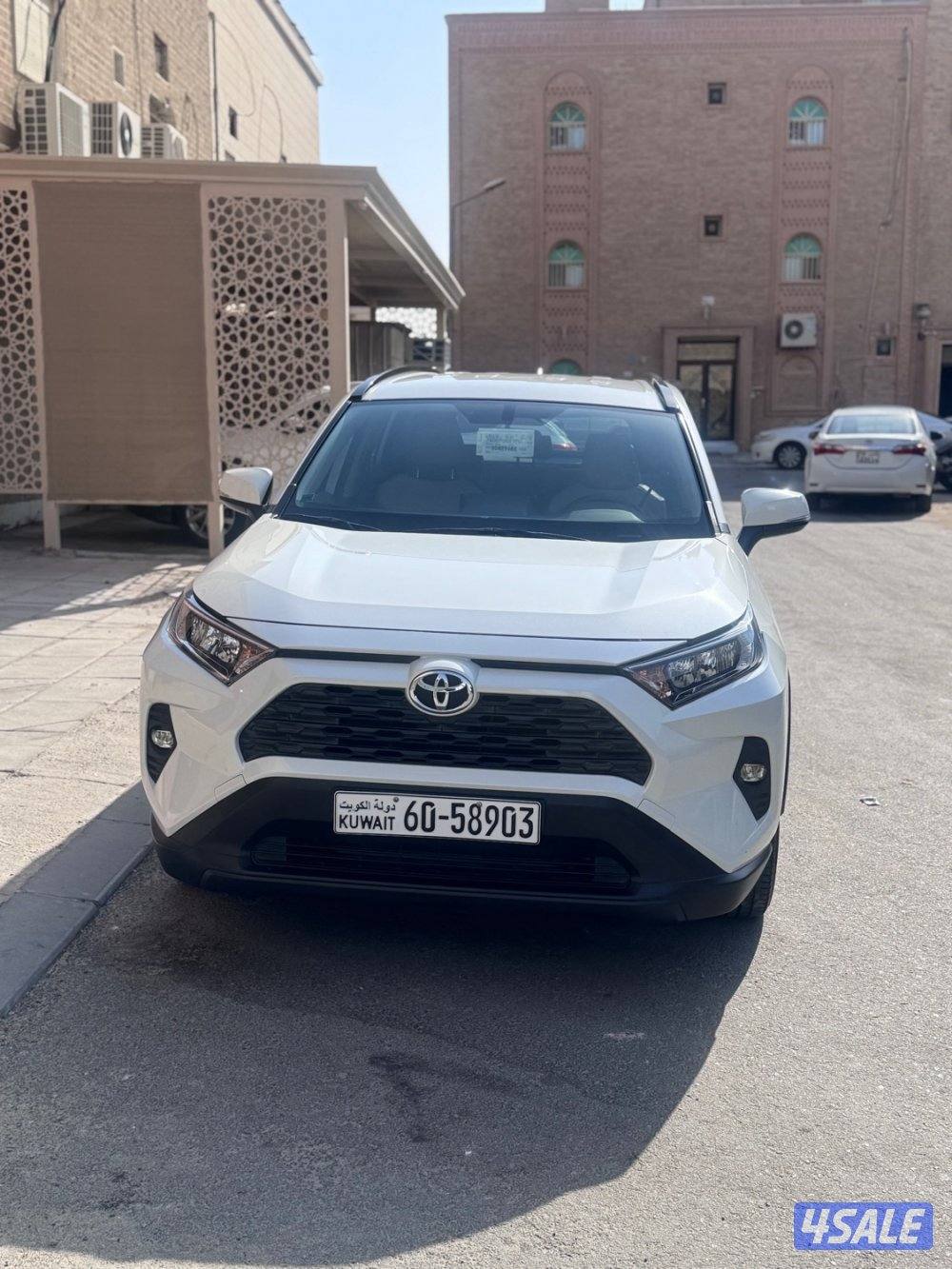 للبيع تويوتا راف 45