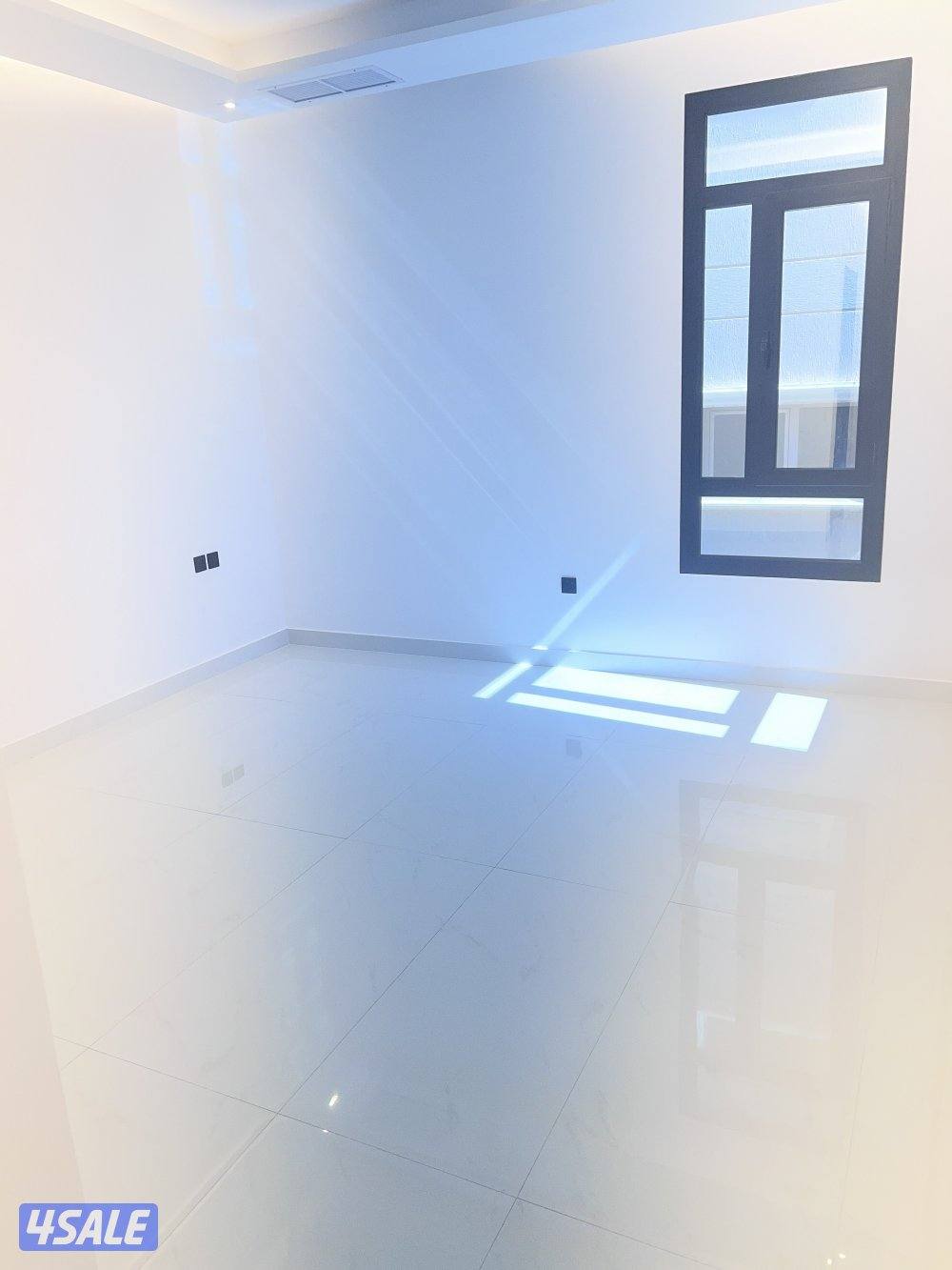 للإيجار شقه في ابوفطيرة جديدة لم تسكن سوبر9