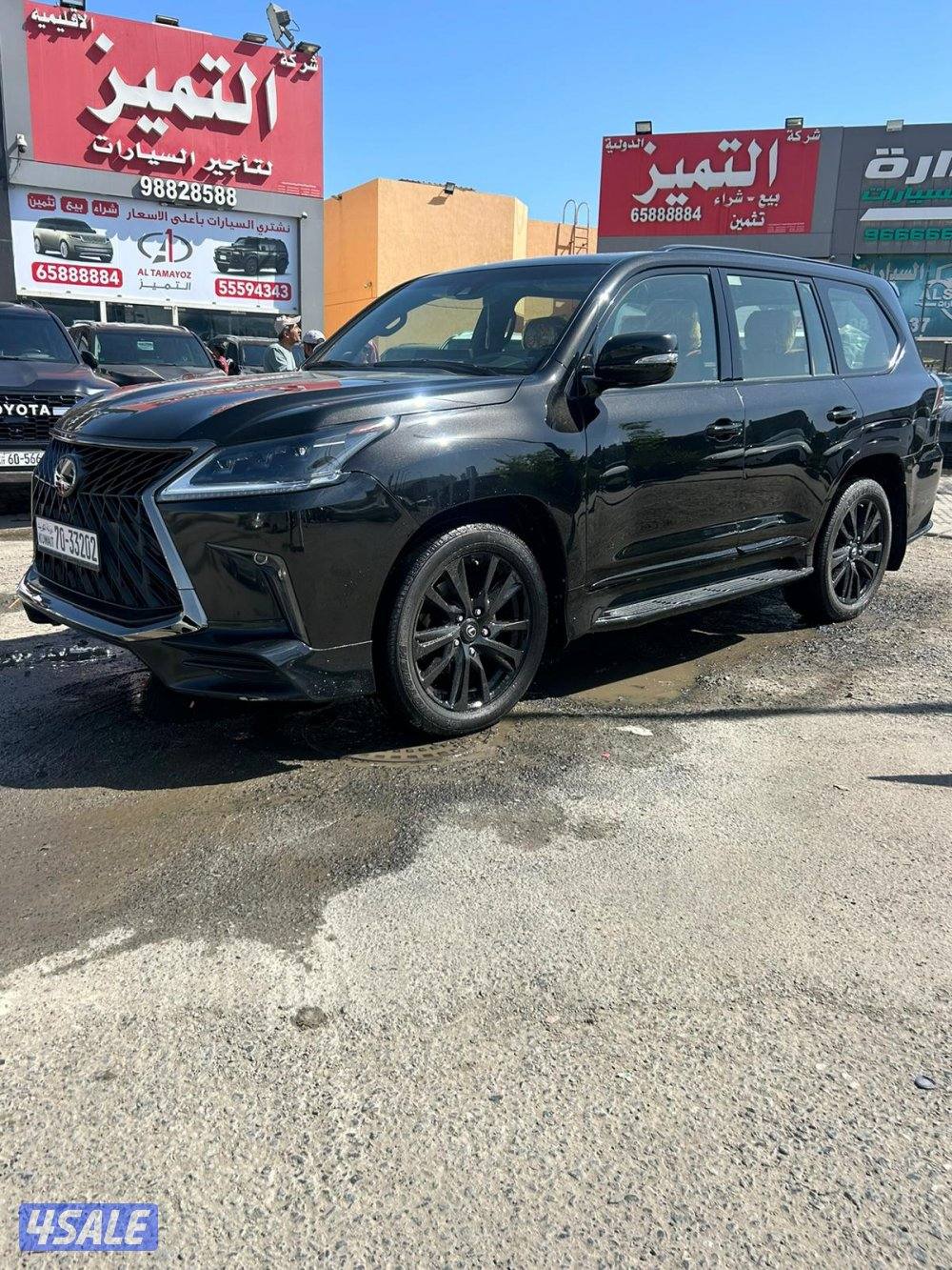لكزس black editionS-LX5700