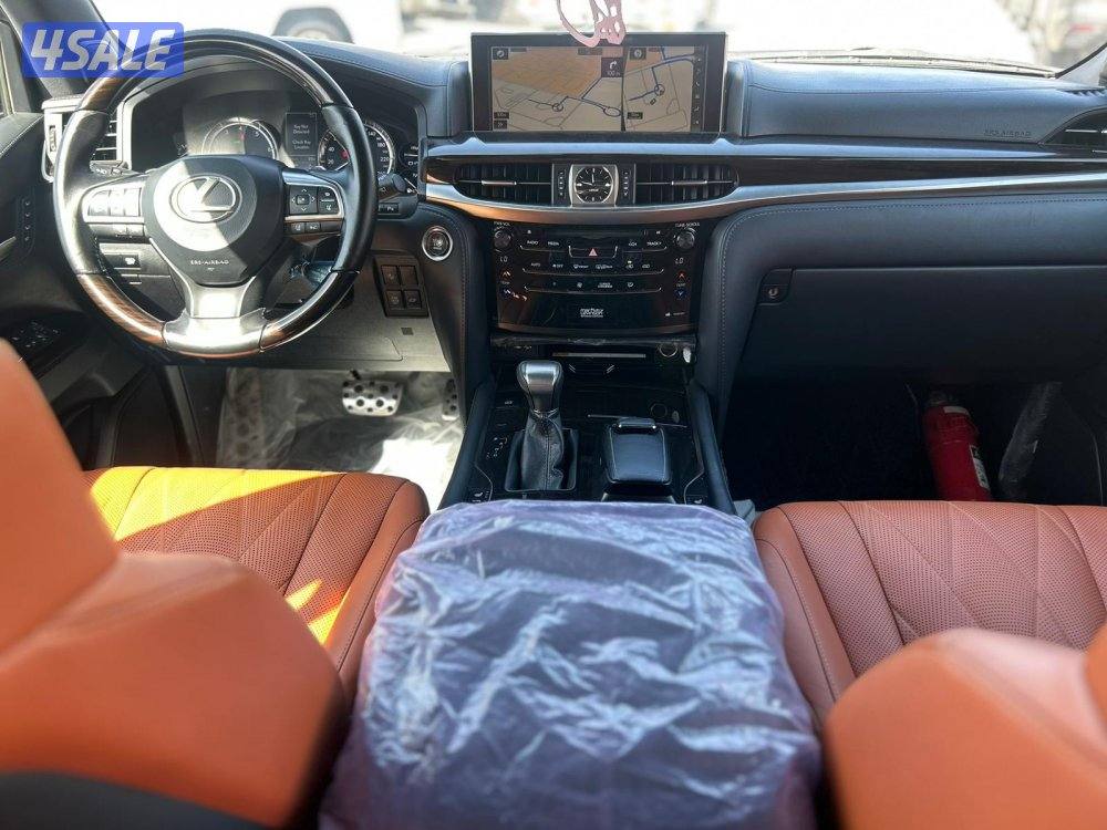 لكزس black editionS-LX5706