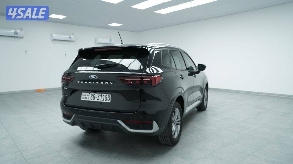 Ford TERRITORY FWD, 1.8L I4, A/T AMBIENTE1