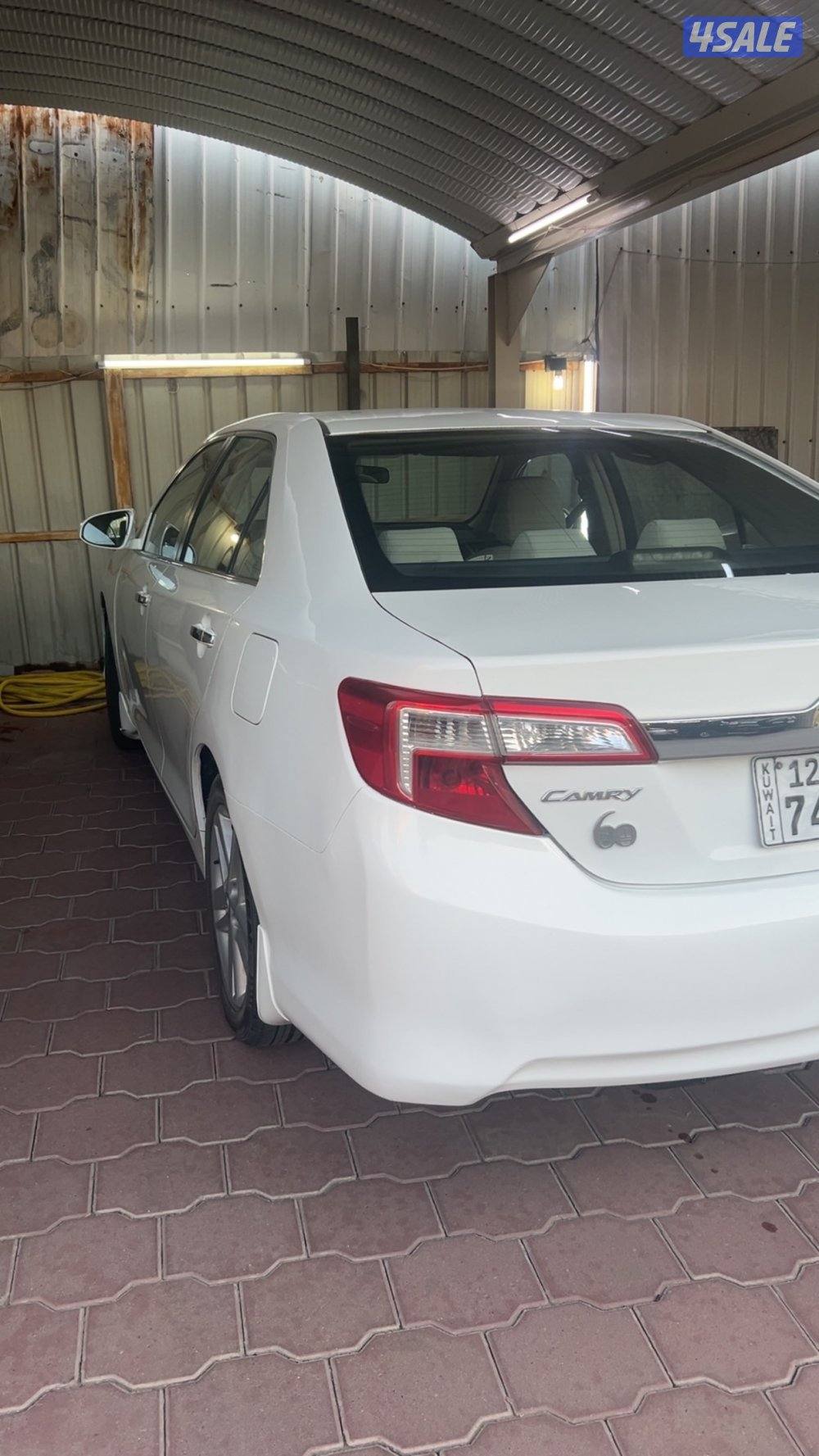 كامري 2014 بحالة الوكاله0