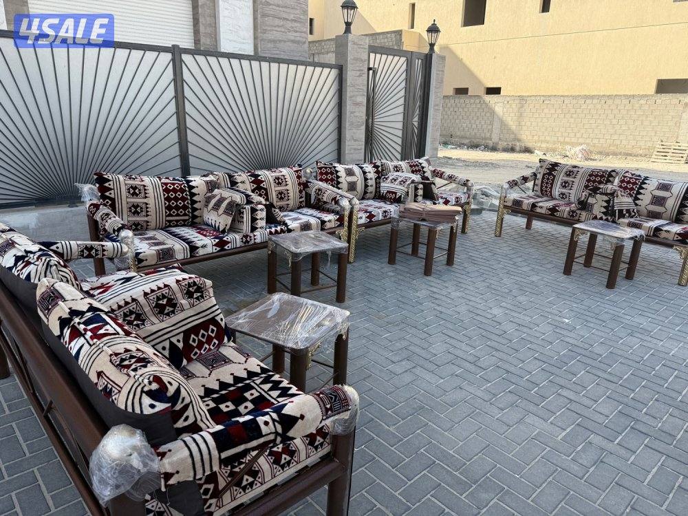 للبيع كراسي خشب خارجية فخمة7