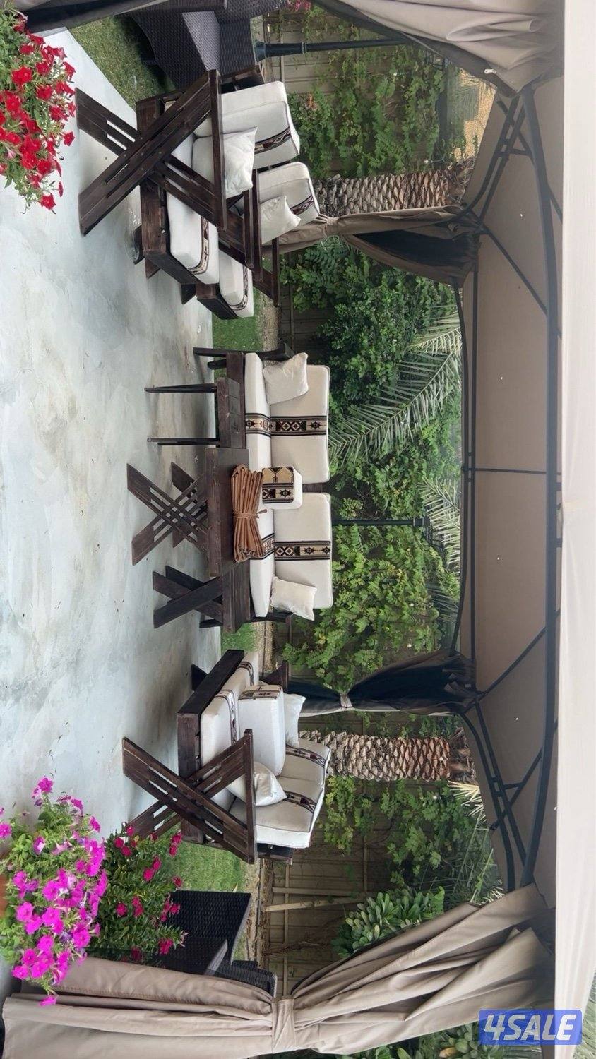 للبيع كراسي خشب خارجية فخمة8