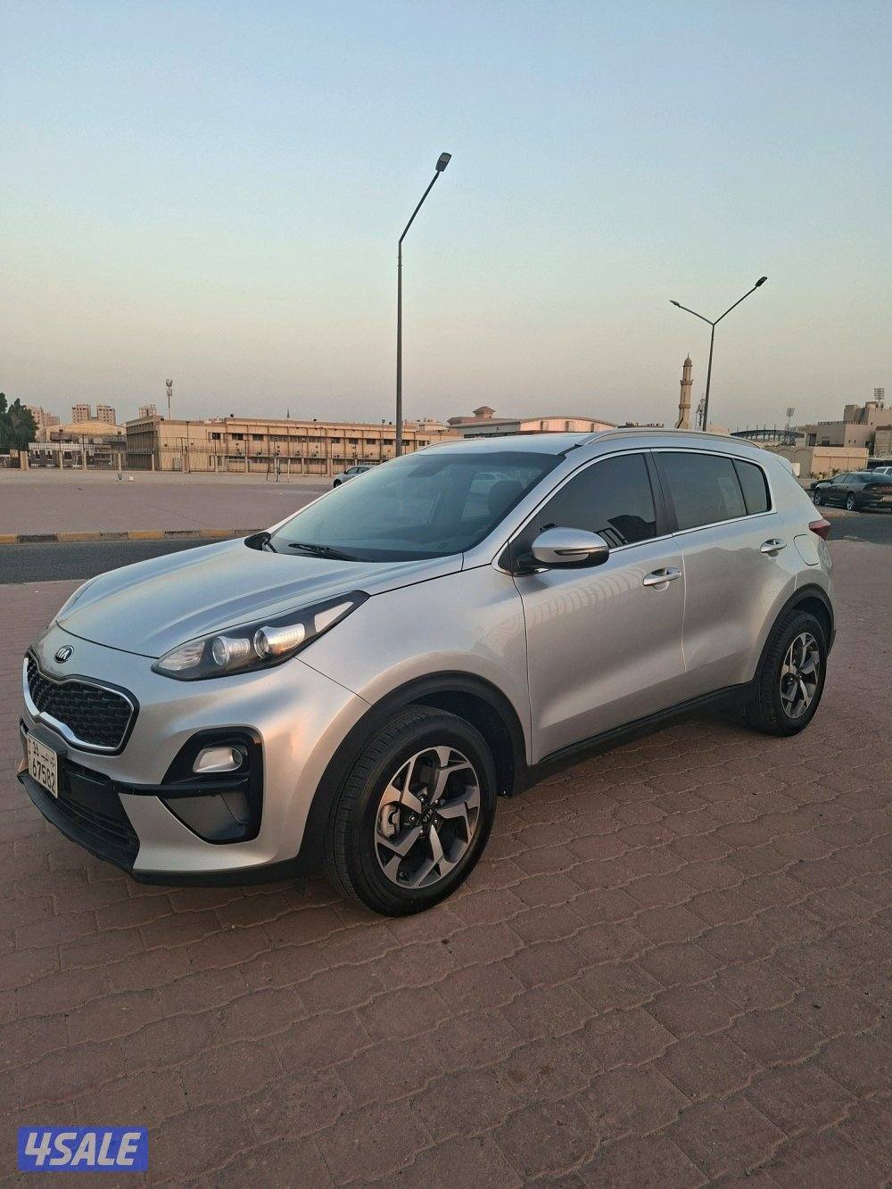 للبيع سبورتاج ٢٠١٩ ماشي ١٨٢ الف شرط الفحص حجم المكينه ٢٠٠٠0