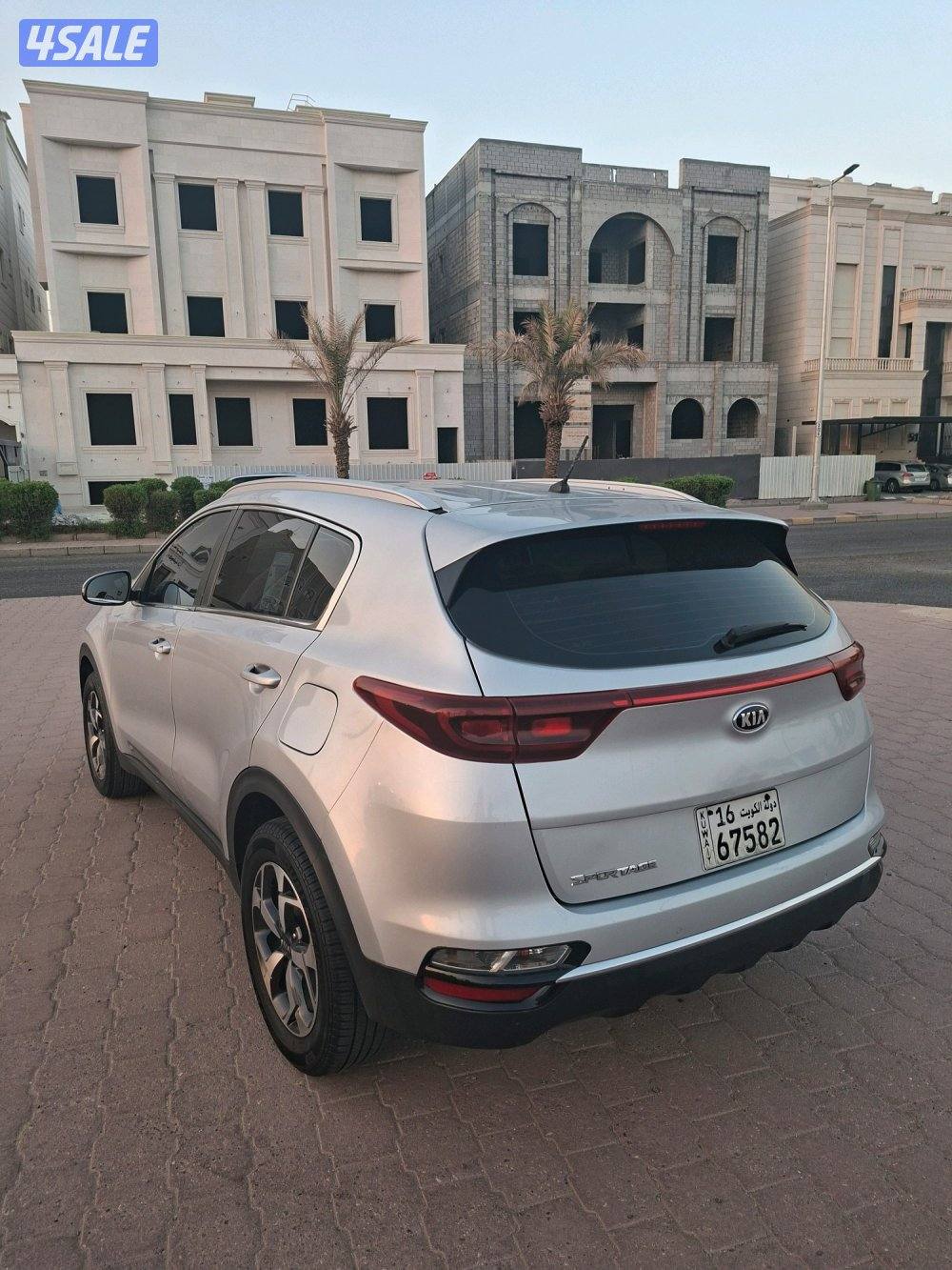 للبيع سبورتاج ٢٠١٩ ماشي ١٨٢ الف شرط الفحص حجم المكينه ٢٠٠٠2