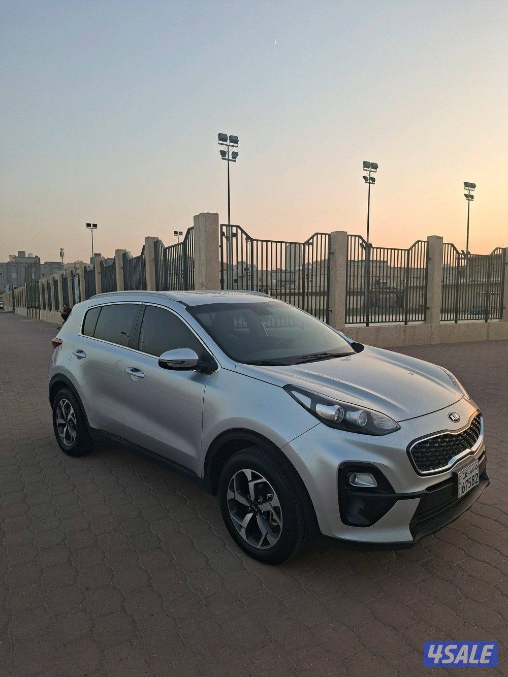 للبيع سبورتاج ٢٠١٩ ماشي ١٨٢ الف شرط الفحص حجم المكينه ٢٠٠٠8