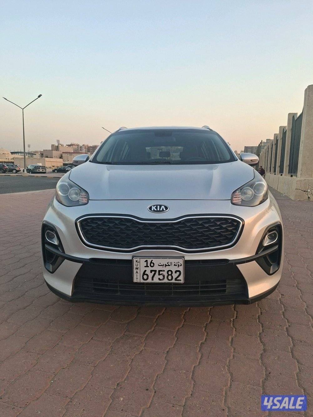 للبيع سبورتاج ٢٠١٩ ماشي ١٨٢ الف شرط الفحص حجم المكينه ٢٠٠٠10