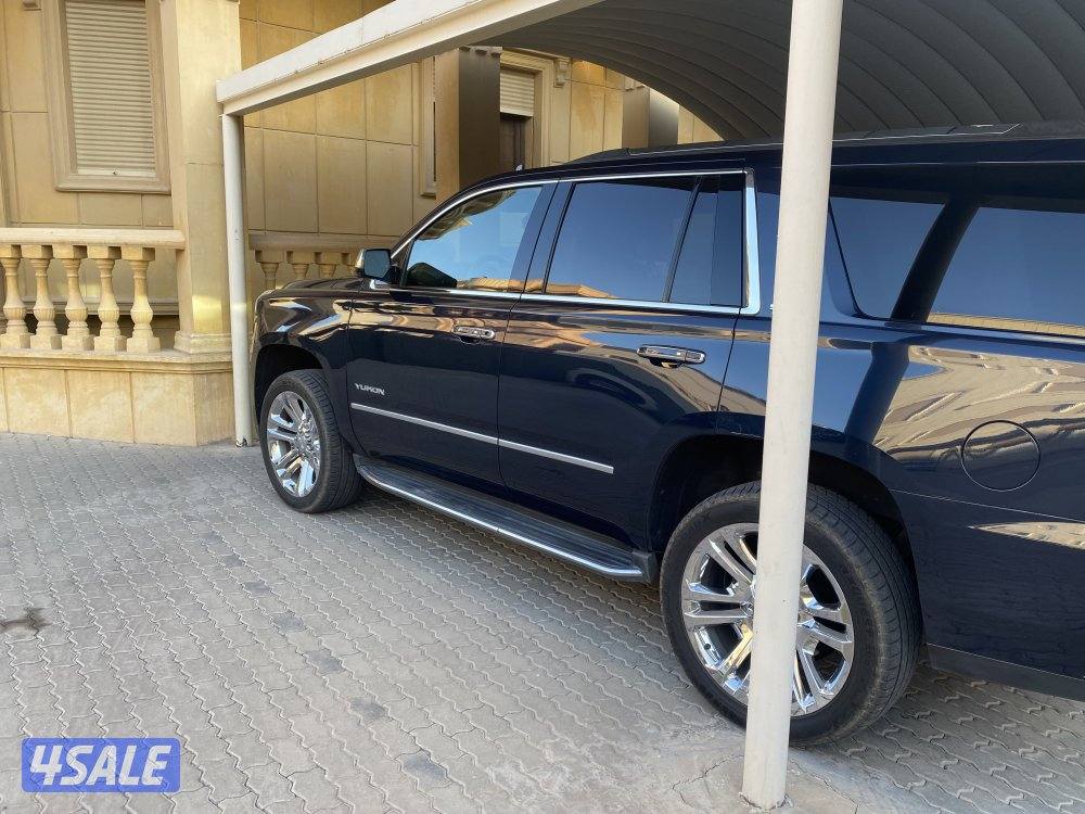 للبيع يوكن 2017 SLT ماشي 196 كامل المواصفات حمايه فل بدي2