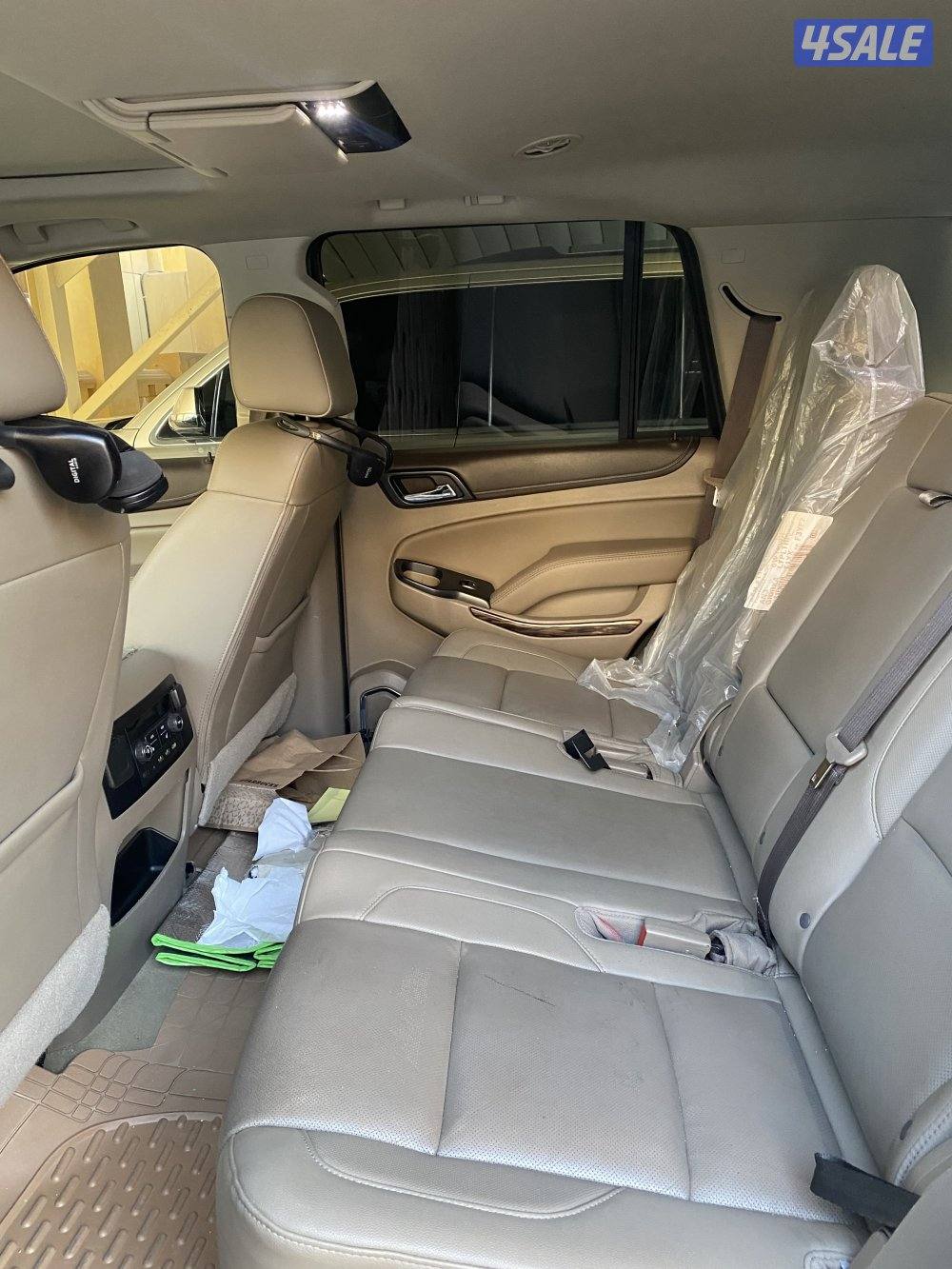 للبيع يوكن 2017 SLT ماشي 196 كامل المواصفات حمايه فل بدي4