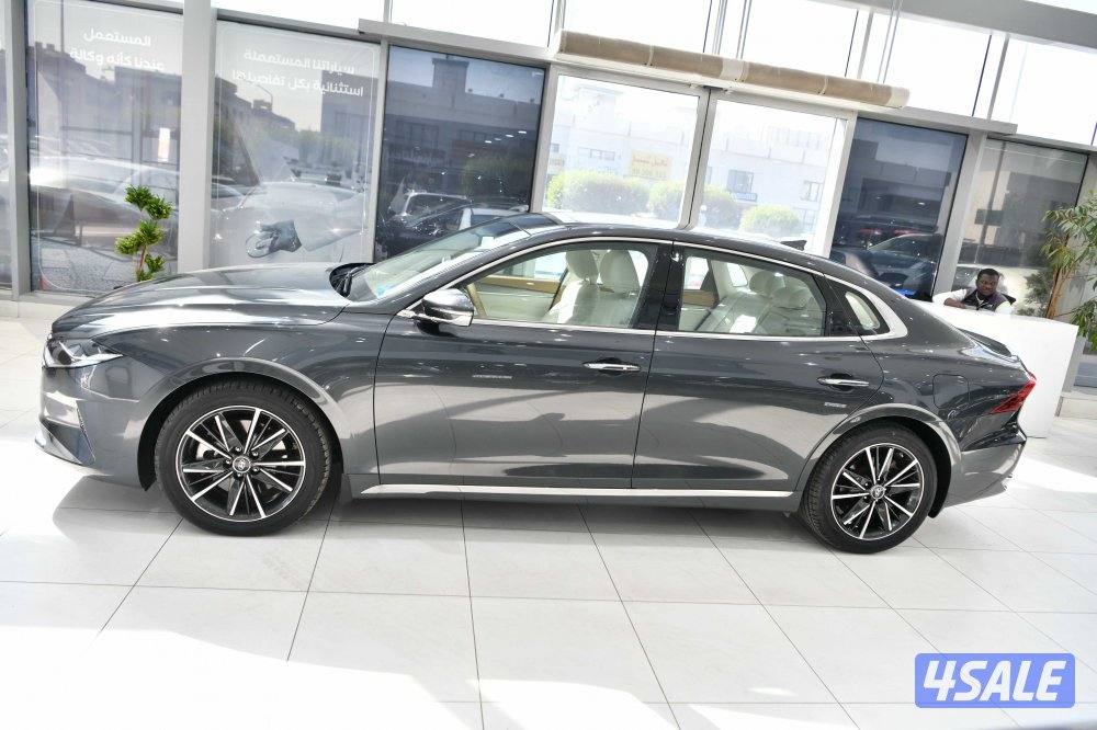 هيونداي ازيرا2