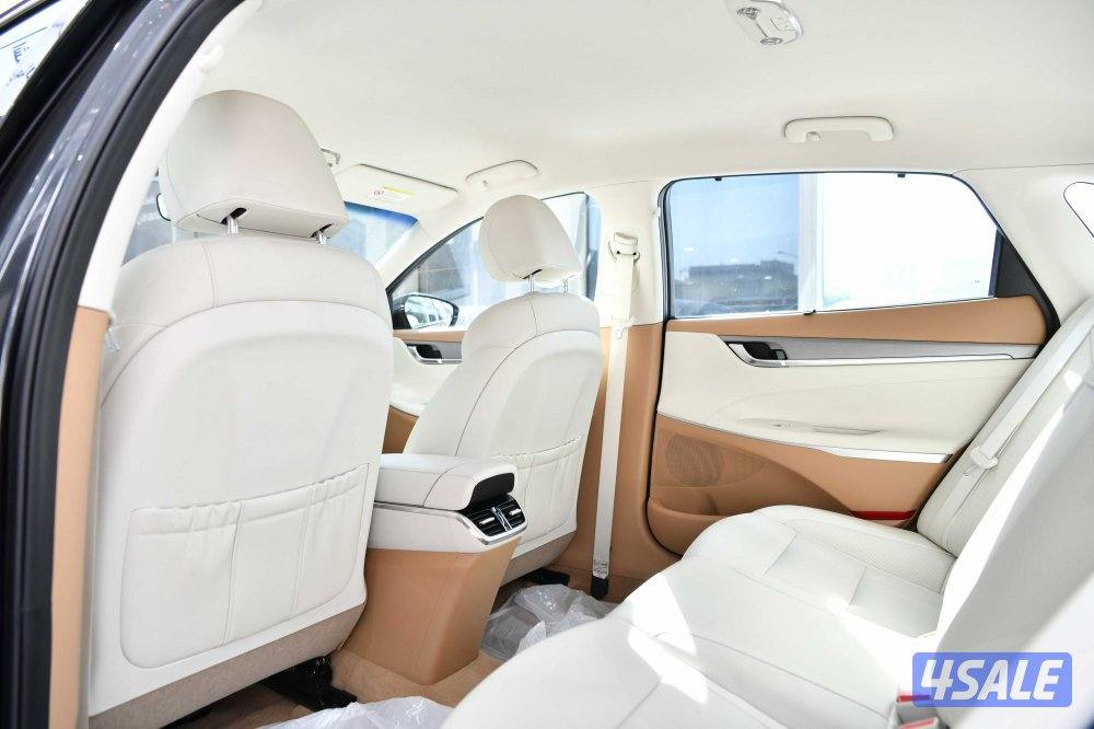 هيونداي ازيرا4