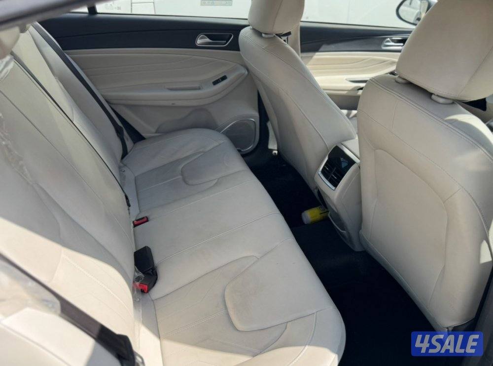 شيري اريزو 5 موديل 2024 - 2023 عداد 60 الف : 85 الف9