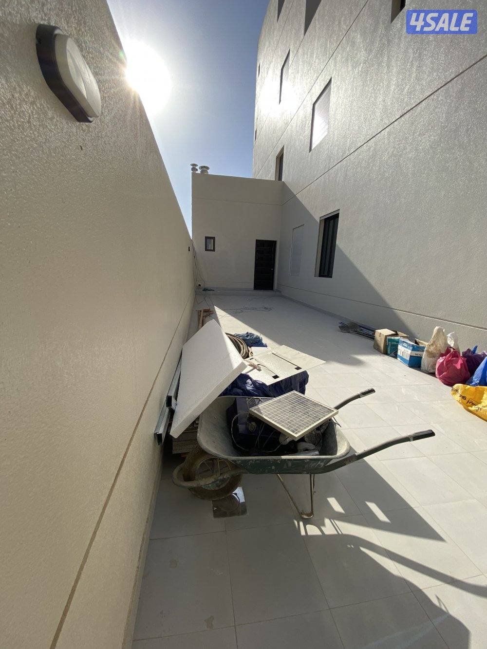 للايجار دور ارضي اول ساكن بالوفره ق٥5