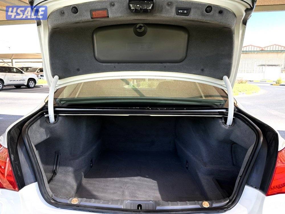 ًBMW 740L - الموديل:2012 - العداد14312