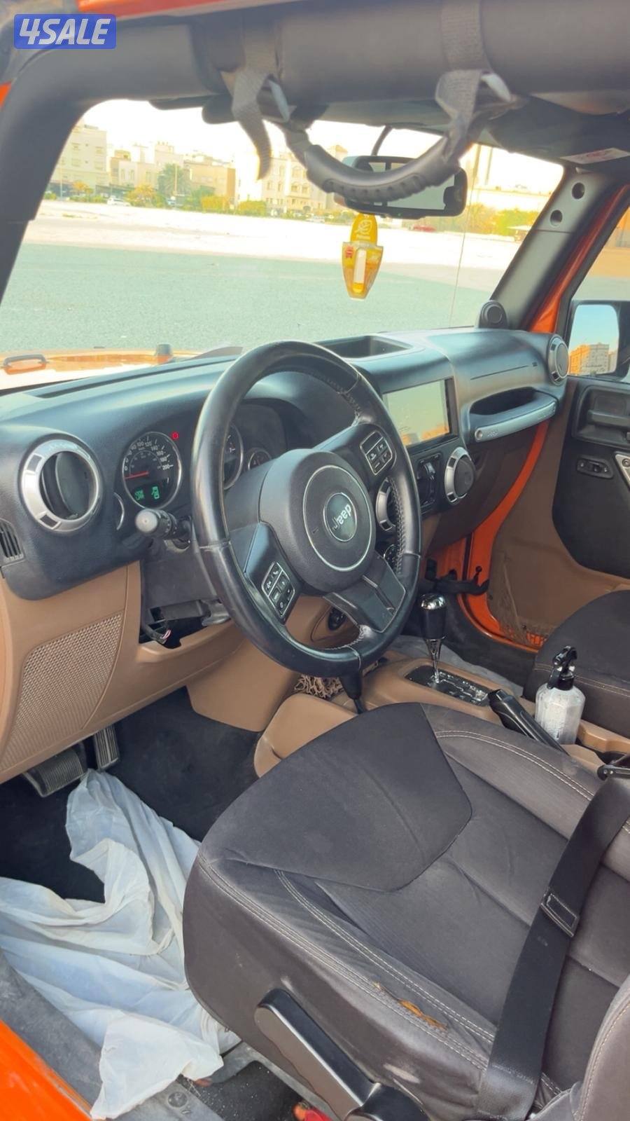 رانجلر  صحاري موديل 2013 بحاله الوكاله صبغ الوكاله شرط الفحص بالكامل4