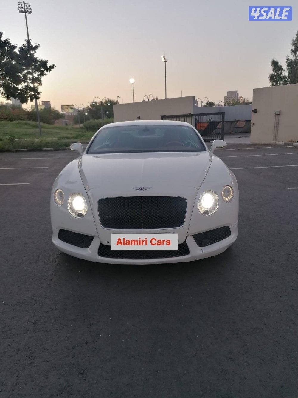بنتلي GT - 2013 - بحالة الوكالة  - 8 سلندر0