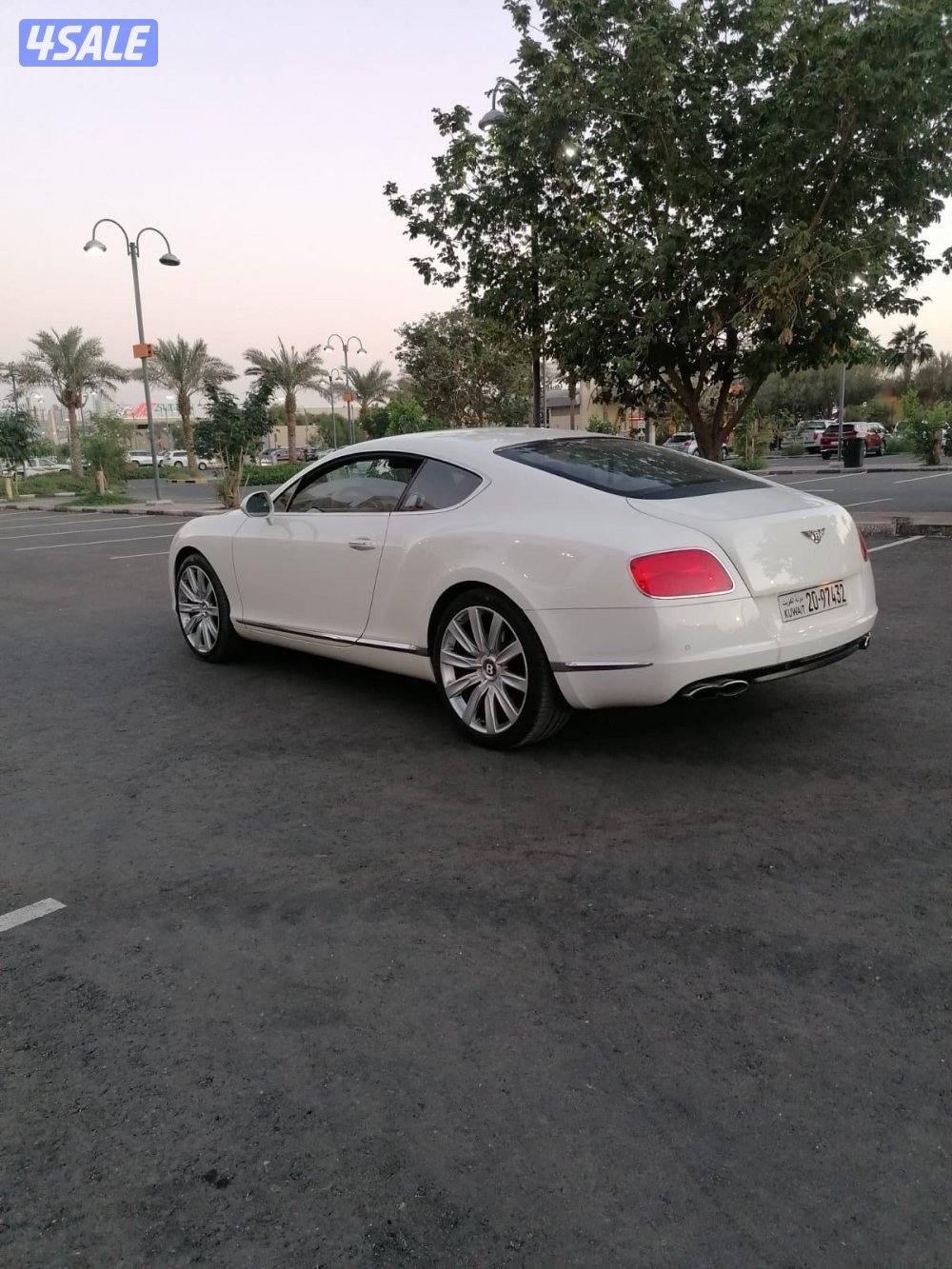 بنتلي GT - 2013 - بحالة الوكالة  - 8 سلندر2