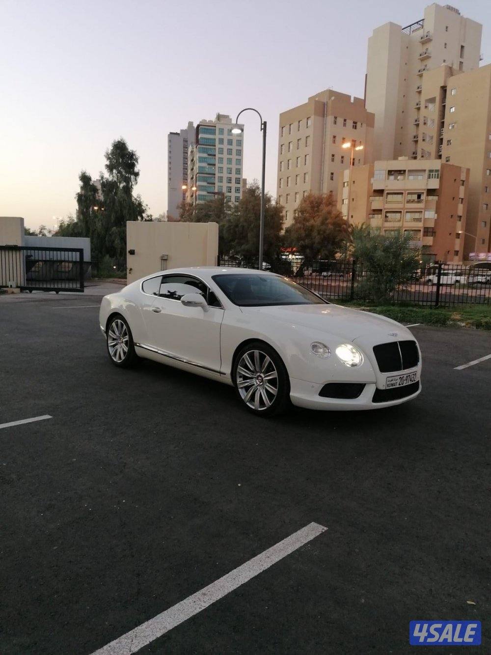 بنتلي GT - 2013 - بحالة الوكالة  - 8 سلندر7