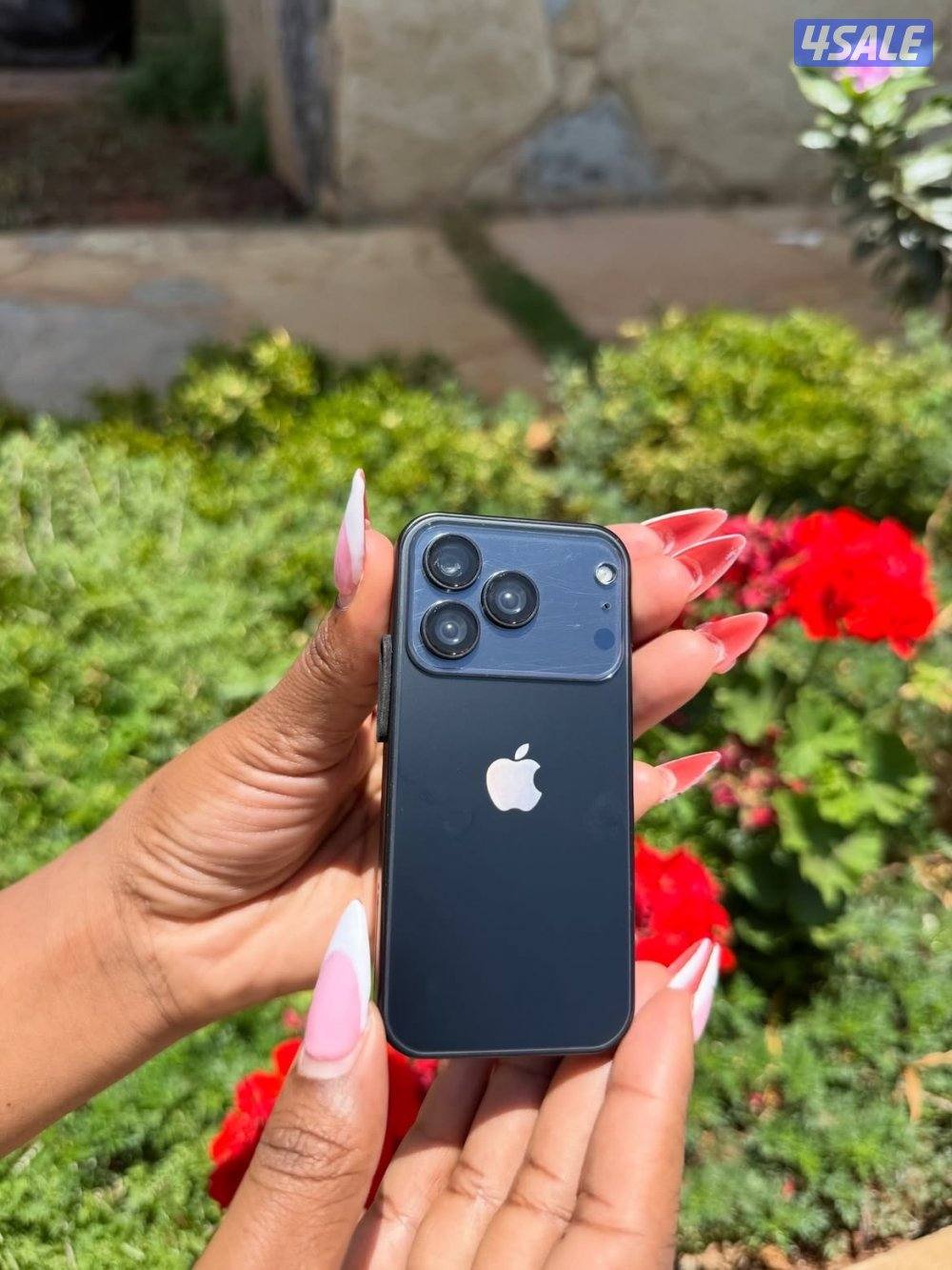 ايفون 17 بروماكس حجم صغير Mini اندرويد0