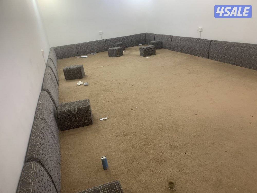 للايجار اسطبل شهري في اسطبلات الاحمدي دوانيه مطبخ وحمام مقلط ٢ غرف نوم9