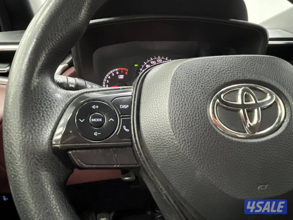 TOYOTA COROLLA 23CSUV-PL_U6