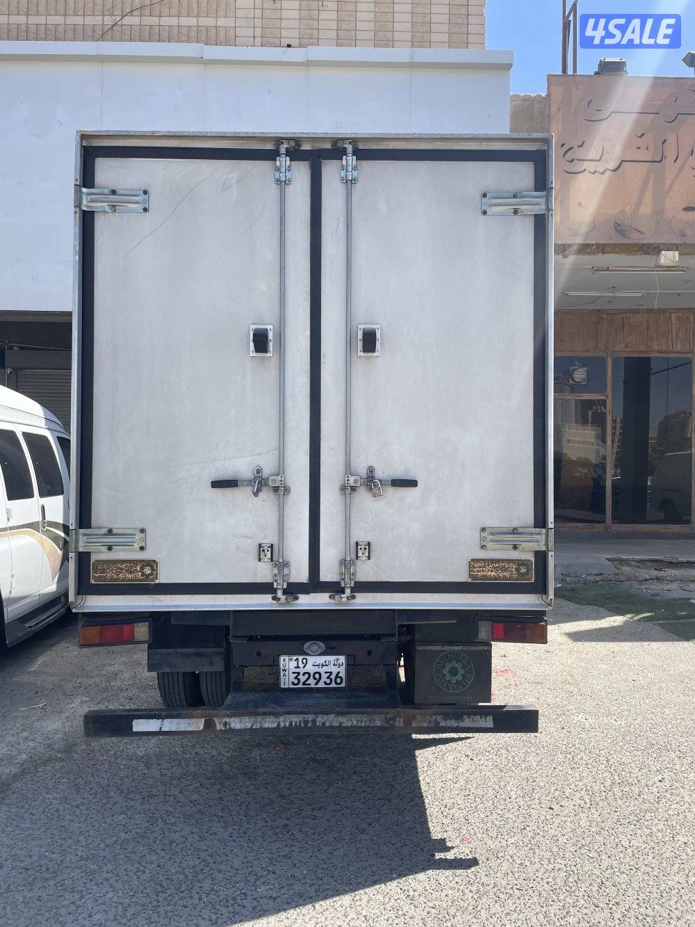 للبيع هاف لوري مستعمل نظيف2