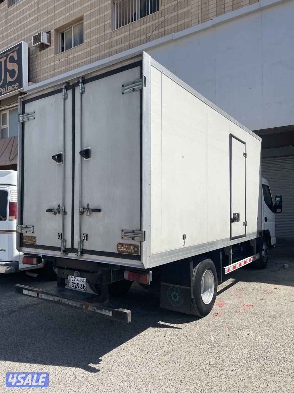 للبيع هاف لوري مستعمل نظيف3