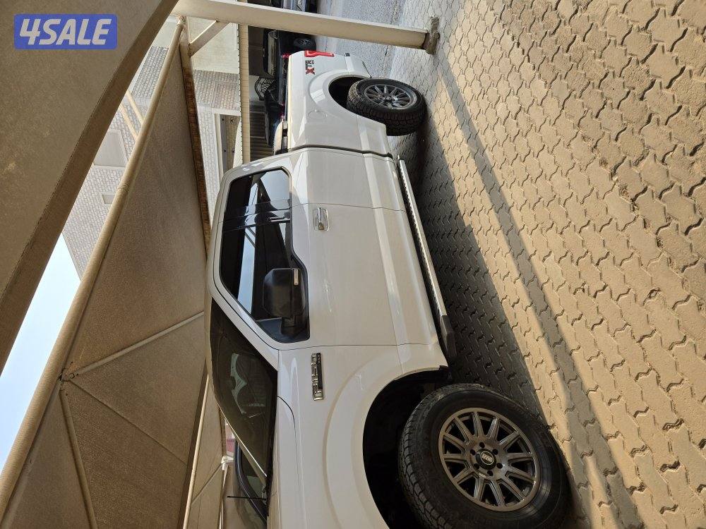 للبيع ونيت فورد f150 موديل 2015 غماره ونص أمريكي ماشي ٢٧٠ ميل دبل1