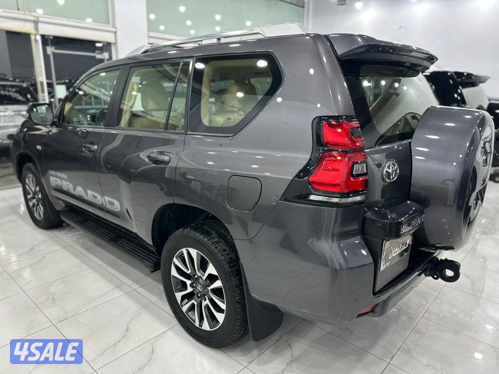 برادو TXL موديل ٢٠٢٢ وارد الوكاله ٦ سلندر ماشي ٤٤ ألف كم3