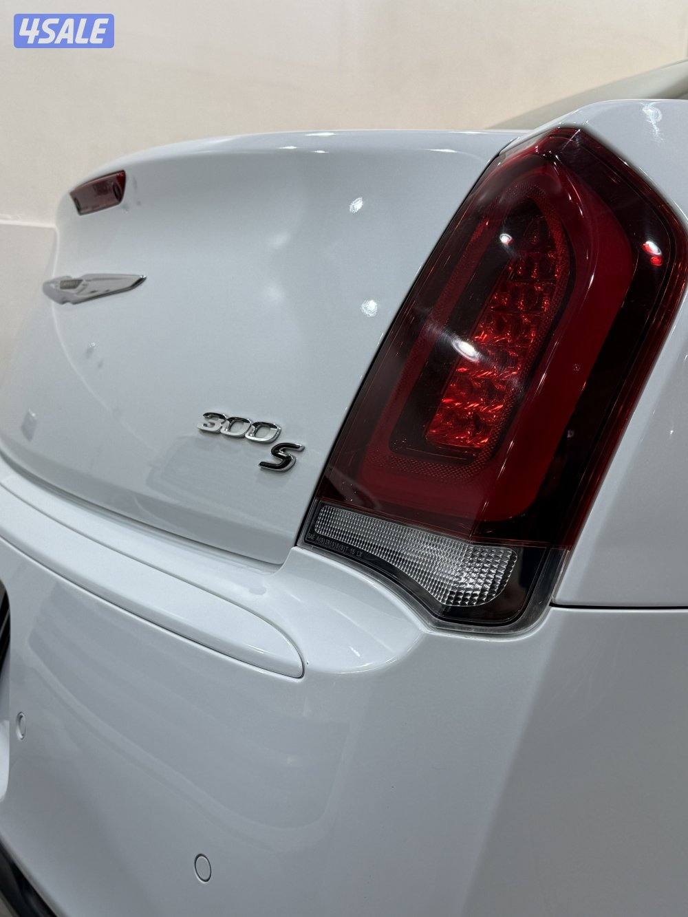 CHRYSLER 300S كرايسلر3