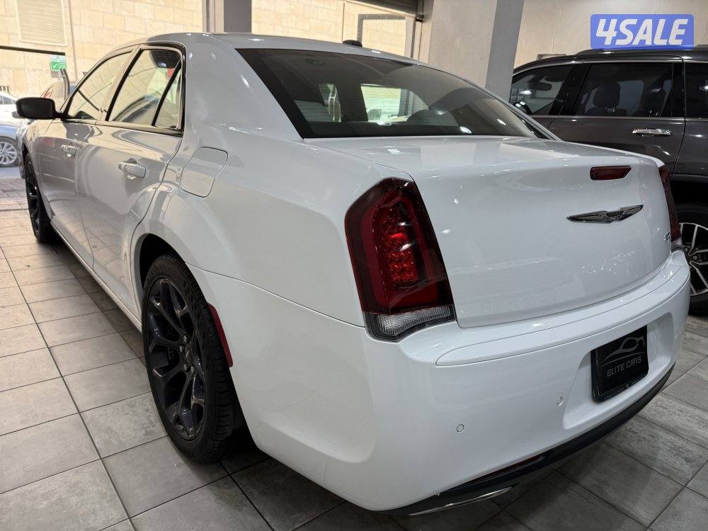 CHRYSLER 300S كرايسلر5