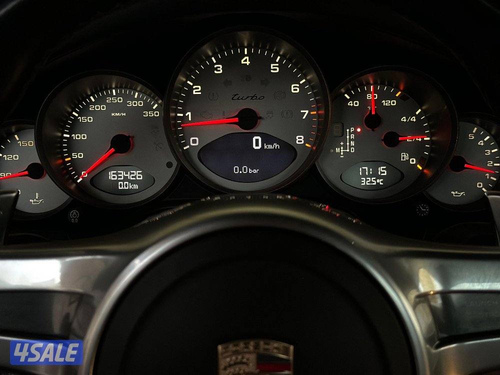 للبيع بورش كريرا TURBO موديل 201010