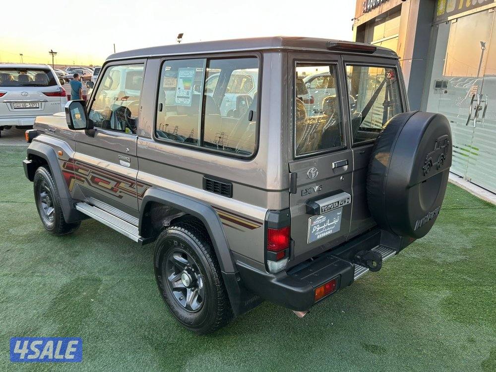 للبيع لاند كروزر LX ربع3