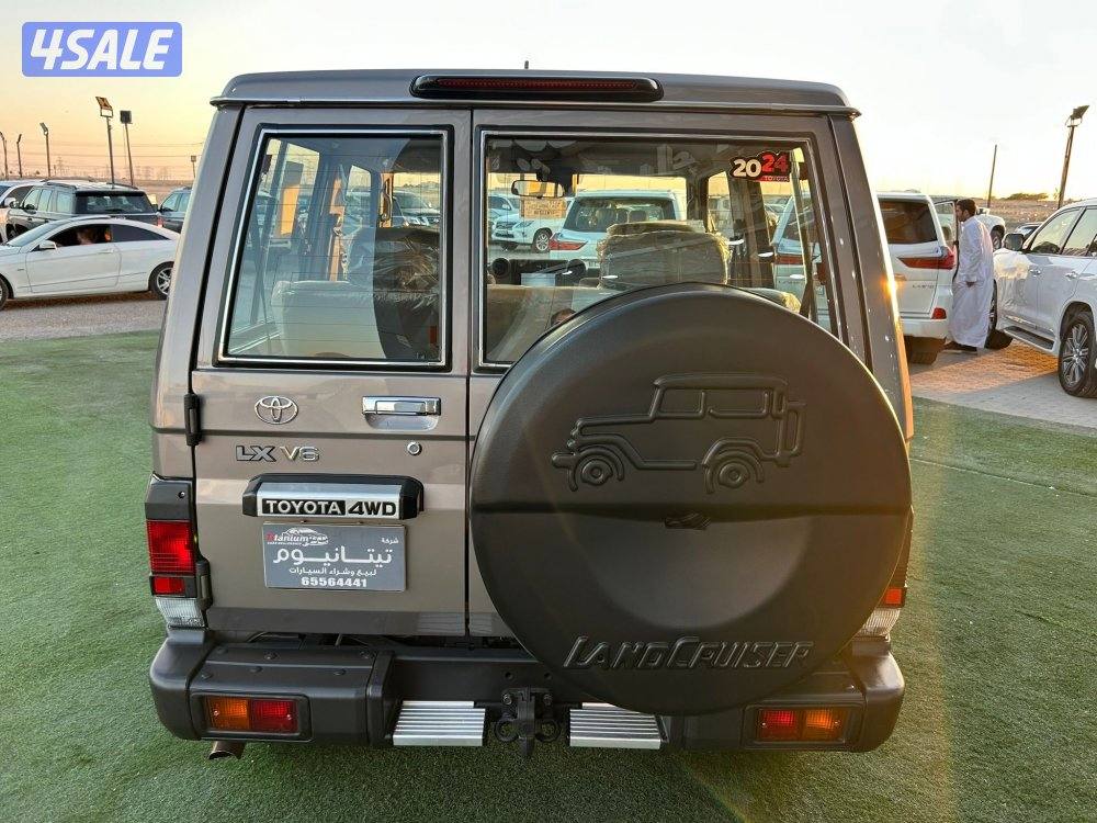 للبيع لاند كروزر LX ربع5