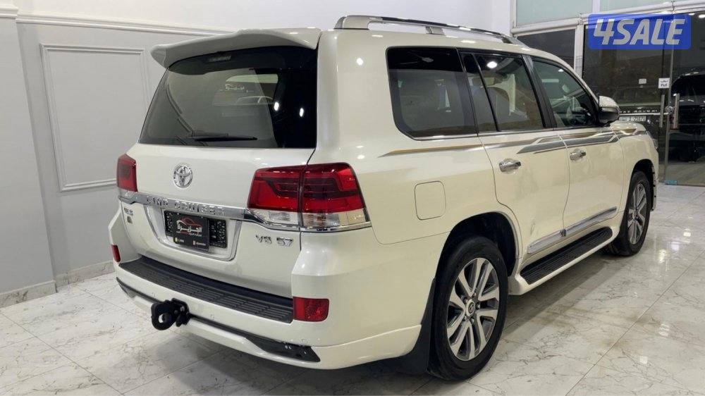 للبيع لاند 2018 .  VX.S3