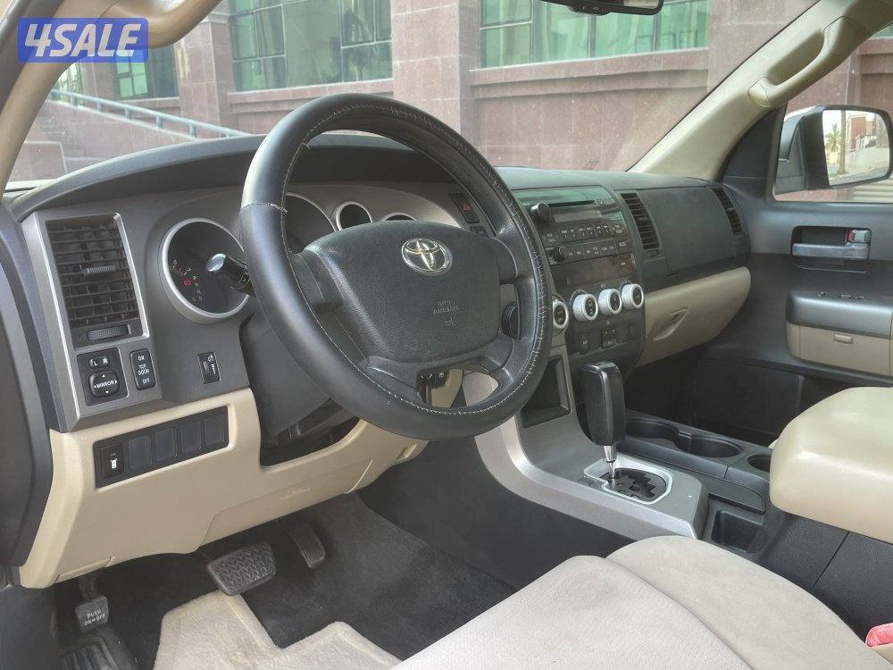 تويوتا سيكويا موديل 2013 وكالة الكويت الساير بحاله ممتازه فتحه ثلاجه4