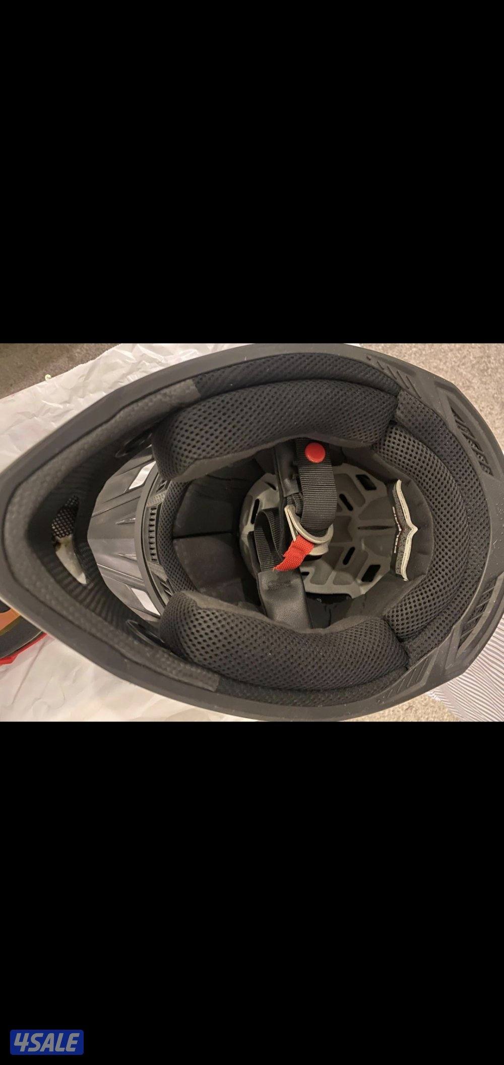 للبيع عربانة + العداد الشامل للسياكل + خوذة ونضارة + ارايل للبقيات4