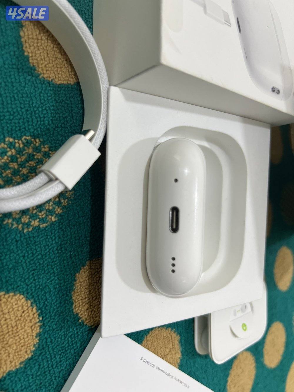 ايربود ابل برو 2 شحن تايب سي نظيفة مو مزلغة كفالة 6 شهر الواير - الربل2