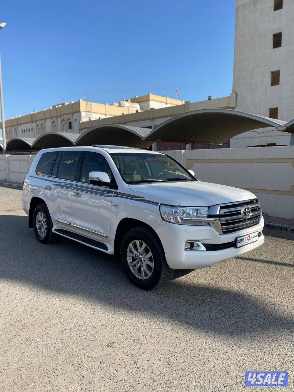 تويوتا لاند كروز VXR  2016 صبغ الوكاله شرط الفحص1