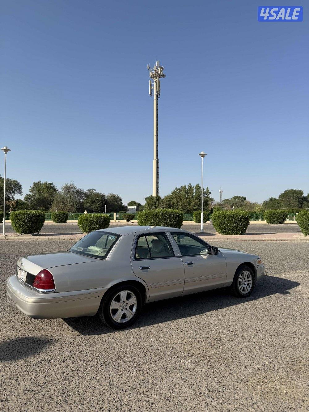 البيع فورد فكتوريا1