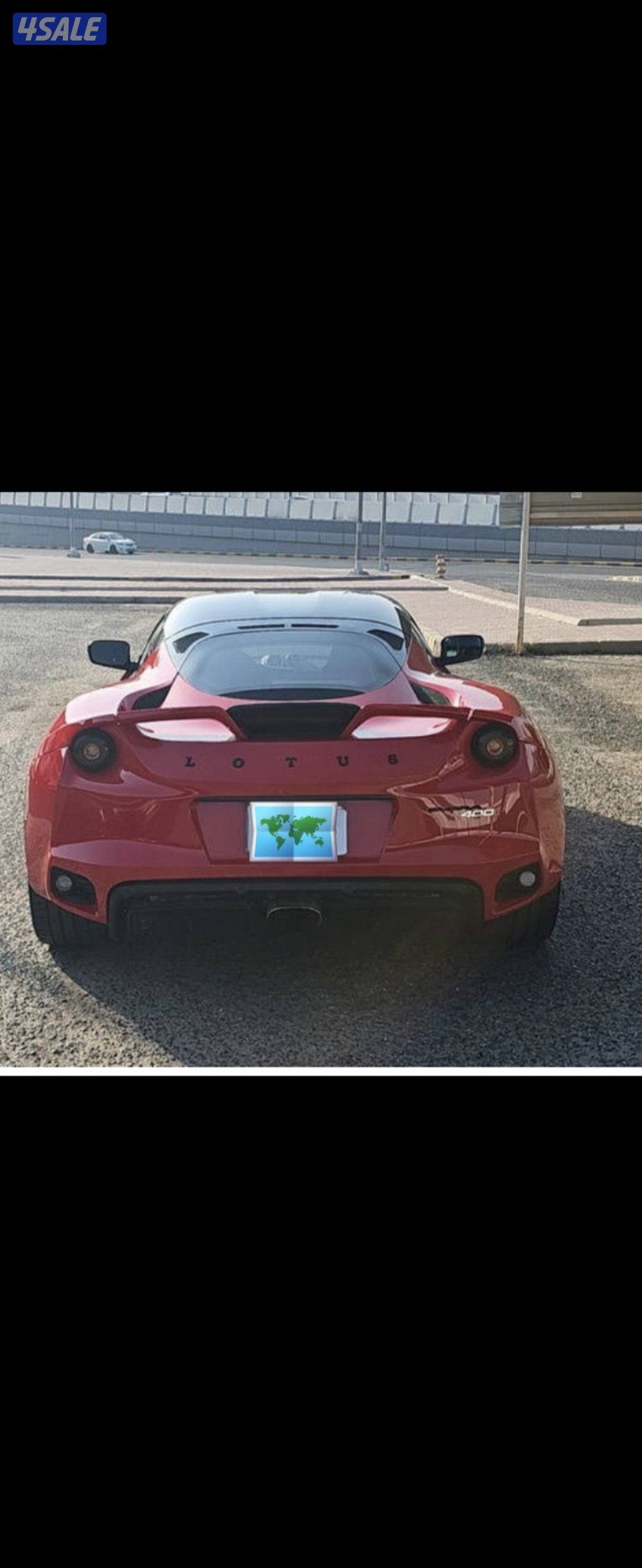 لوتس ايفورا ٤٠٠2