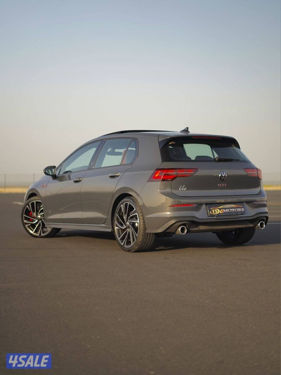 Golf GTI P2 Full Option / 2024 / 4.000KM3
